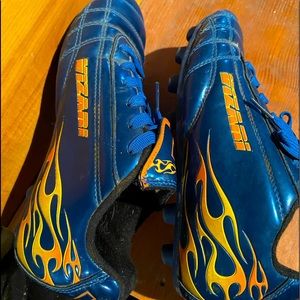 Vizari Soccer &/or Baseball cleats Boys 13.5